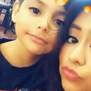 Meet your Posher, Espinza